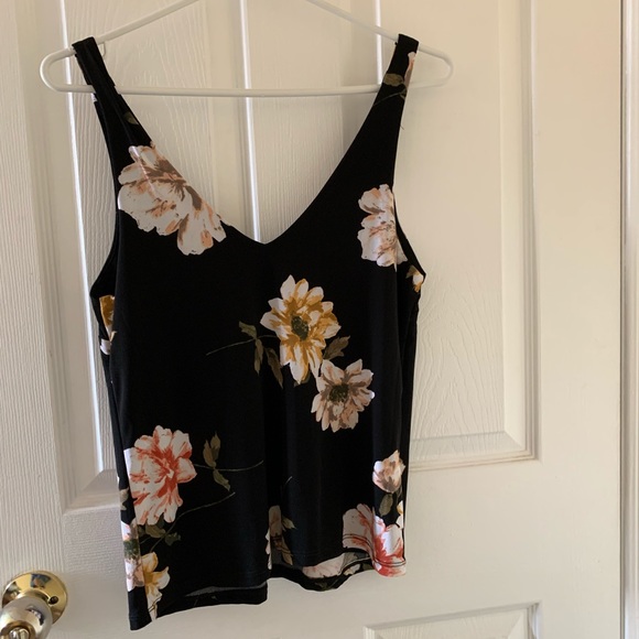 Black Floral Top - Dynamite - Picture 2 of 2